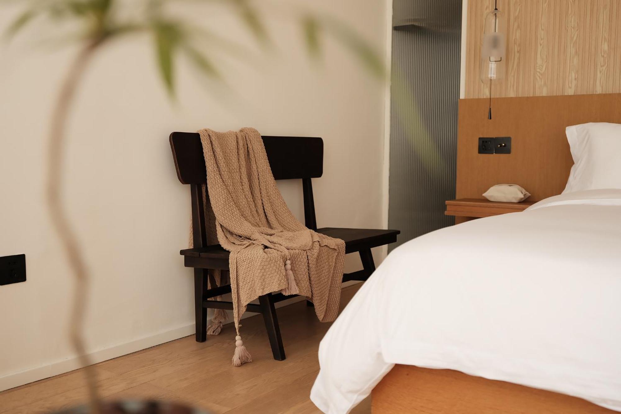 Guilin Bonjour Boutique Hotel- Free Pick Up Service Over 3 Nights Quarto foto